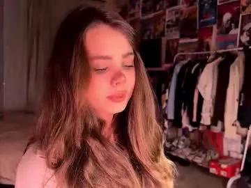 bestie_me — Goal:Suck fingers #shy #new #teen #18 #anal [42 tokens remaining]