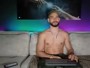 Offline crhistian1_ on Chaturbate