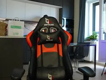 Offline danielkraig_for_u on Chaturbate