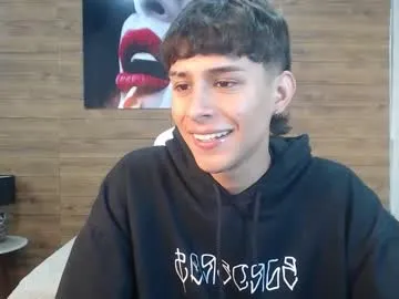 Offline draxblade on Chaturbate