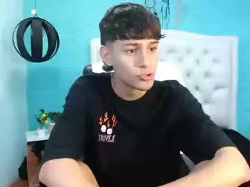 Offline draxblade on Chaturbate