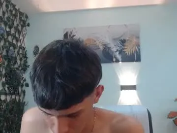 Offline draxblade on Chaturbate