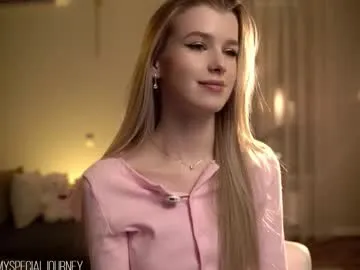 Offline eli_journey on Chaturbate