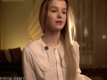 Offline eli_journey on Chaturbate