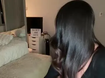 Freechat emilyfawn on Chaturbate