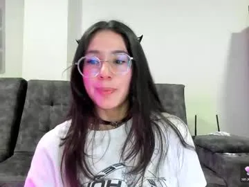 Offline emma_sandovaal on Chaturbate