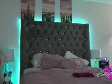 Offline evajonez on Chaturbate