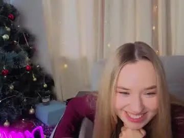 Offline fletahargenrader on Chaturbate