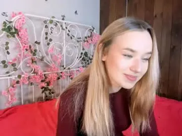 Offline fletahargenrader on Chaturbate