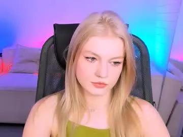 graceglamour — Fairy tinker Bell is here  - Goal: The best fairy tinker bell   [2 tokens left] #shy #nonude #blonde #skinny #natural