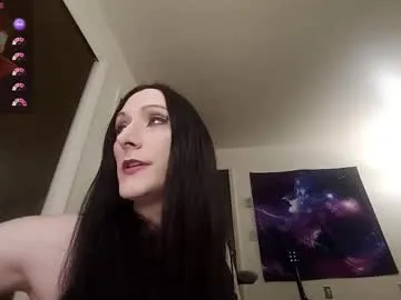 Offline ivyrose499 on Chaturbate