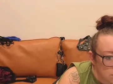 Freechat jadestaruk on Chaturbate