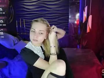 jessie_cuti — Hello! I want to drive u crazy:P #nonude #blonde #c2c #daddy #18 [980 tokens remaining]