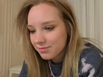 Freechat l1n4luv on Chaturbate