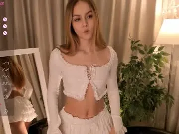 Offline leviavillat on Chaturbate