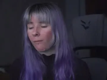 Offline lexiwenford on Chaturbate