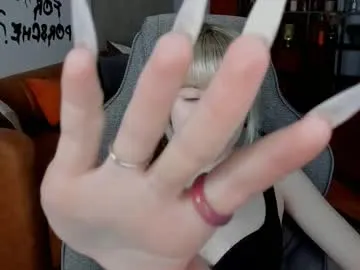 Offline lexiwenford on Chaturbate