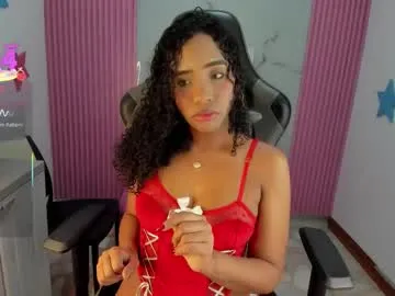 Offline lia_16_ on Chaturbate