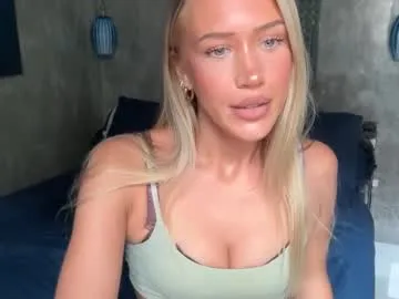 Offline livslifee on Chaturbate