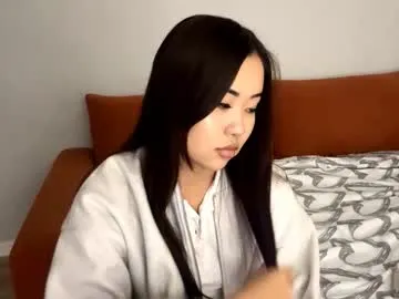 Freechat lucialostroh on Chaturbate