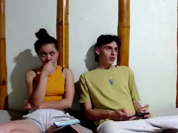 Freechat miahells on Chaturbate