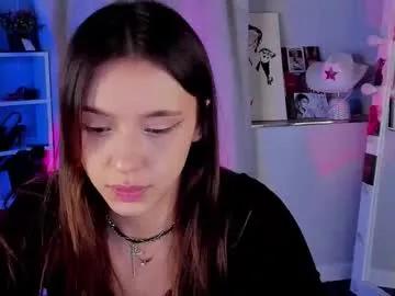 mipsymipson — time to serve Miss #femdom #findom #sph #humiliation  #mistress #feet