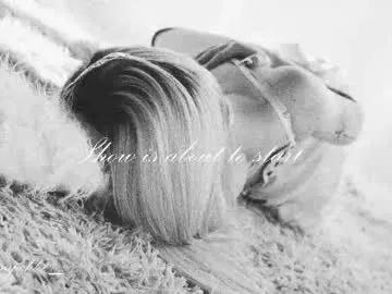 misschloe__ on Chaturbate 