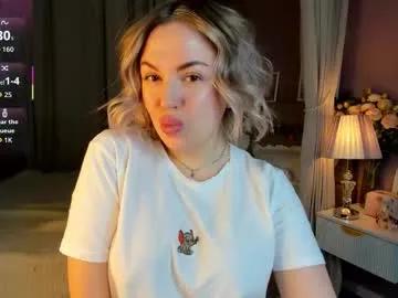 nikki_kai on Chaturbate 