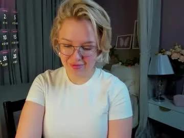 nikki_kai on Chaturbate 