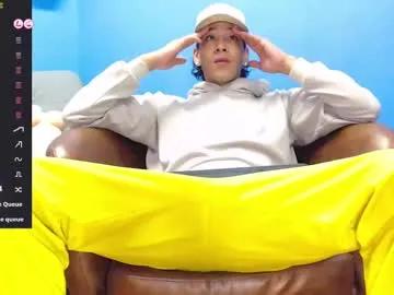 robert_kingg — Current Goal: first cum today at 999 tokens -- Next Goal: cum #2 -- pump to play with my dick  #bigcock #cum #lovense #hairy #young