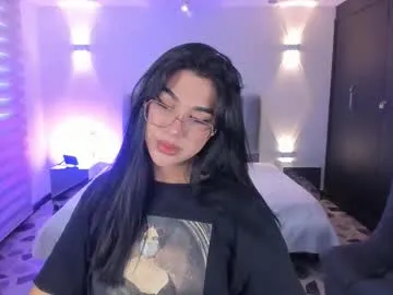 Offline rosecassie on Chaturbate