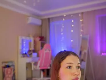 Offline rosyemily on Chaturbate