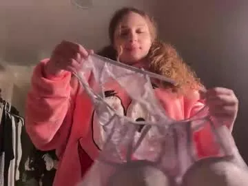 Offline seraphinavelvet on Chaturbate