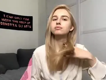 Freechat sydneyhackathorn on Chaturbate