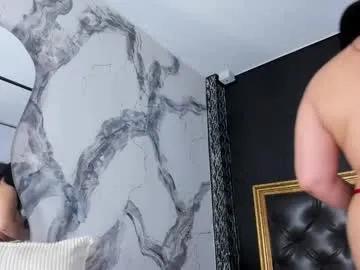 thaliabrooks_ —  Turn the lights low, let's glow  #bignipples  #bigboobs #slut #chubby #saliva #blowjob [255 tokens remaining]