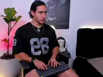 Freechat tian_brooks on Chaturbate