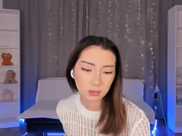 Offline tinki_winkii on Chaturbate