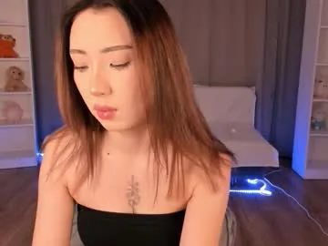 Offline tinki_winkii on Chaturbate