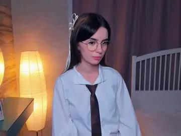 toitinnon — GOAL: Show my eyes closer [18 tokens remaining] Welcome to my room, i'm new! Help me to get 5 thumbs up<3 #18 #teen #new #shy #young