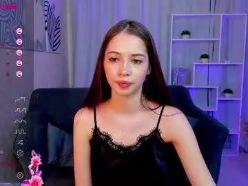 Offline violarivera on Chaturbate