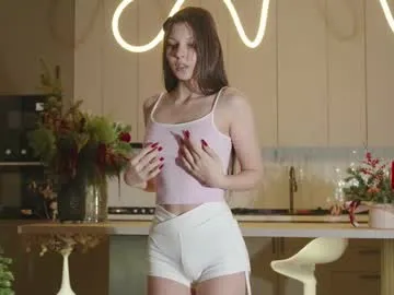 Freechat whisper_of_love on Chaturbate