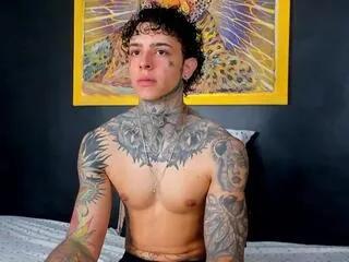 aaron_ford on Flirt4Free 