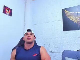 aaron_velour on Flirt4Free 