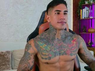 adan_reilly — Freechat on Flirt4Free