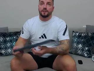 andrew_sparrow — Freechat on Flirt4Free
