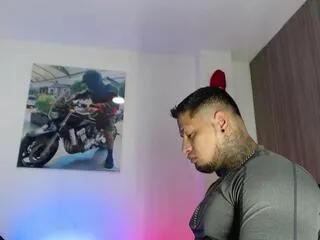 apolo_strongman on Flirt4Free