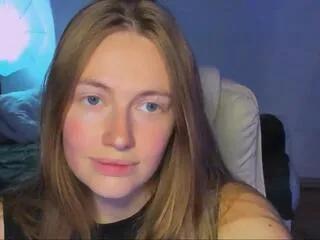 cassie_evansson on Flirt4Free 