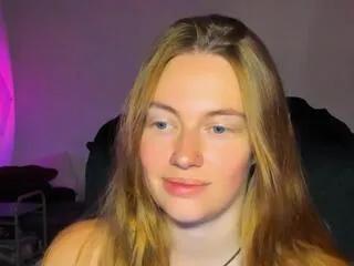 cassie_evansson on Flirt4Free 