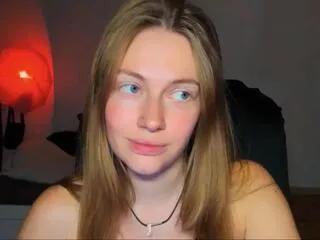 cassie_evansson on Flirt4Free 