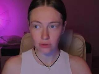 cassie_evansson on Flirt4Free 